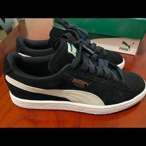 Puma Suede Classic in Black